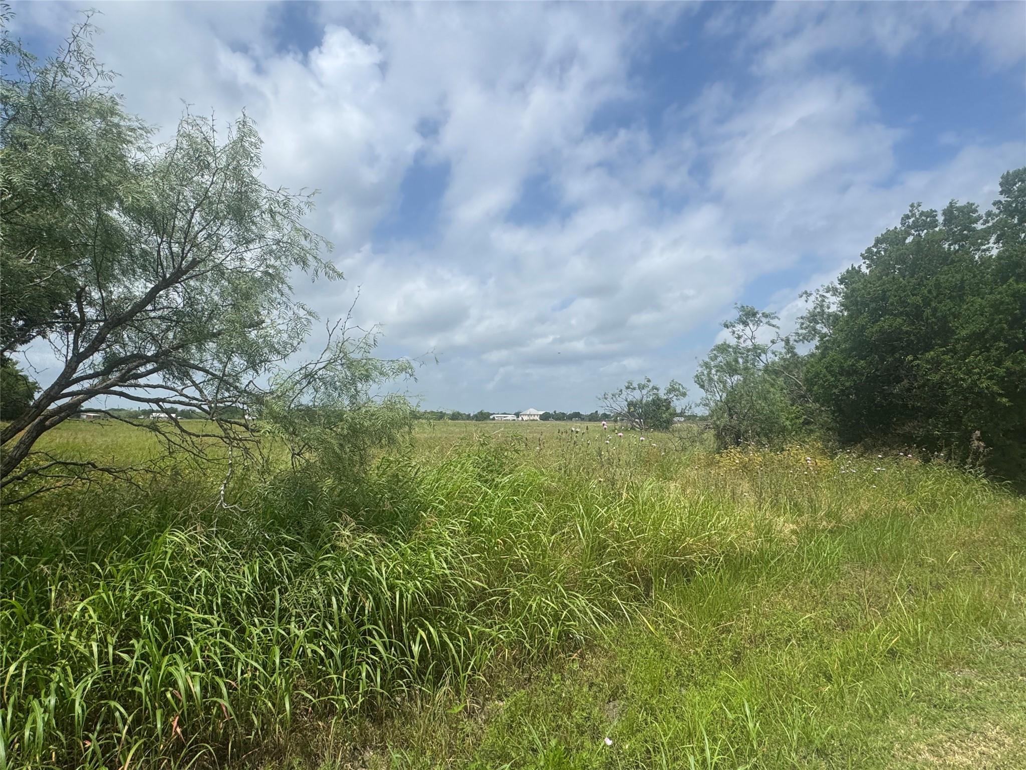 main property photo 12