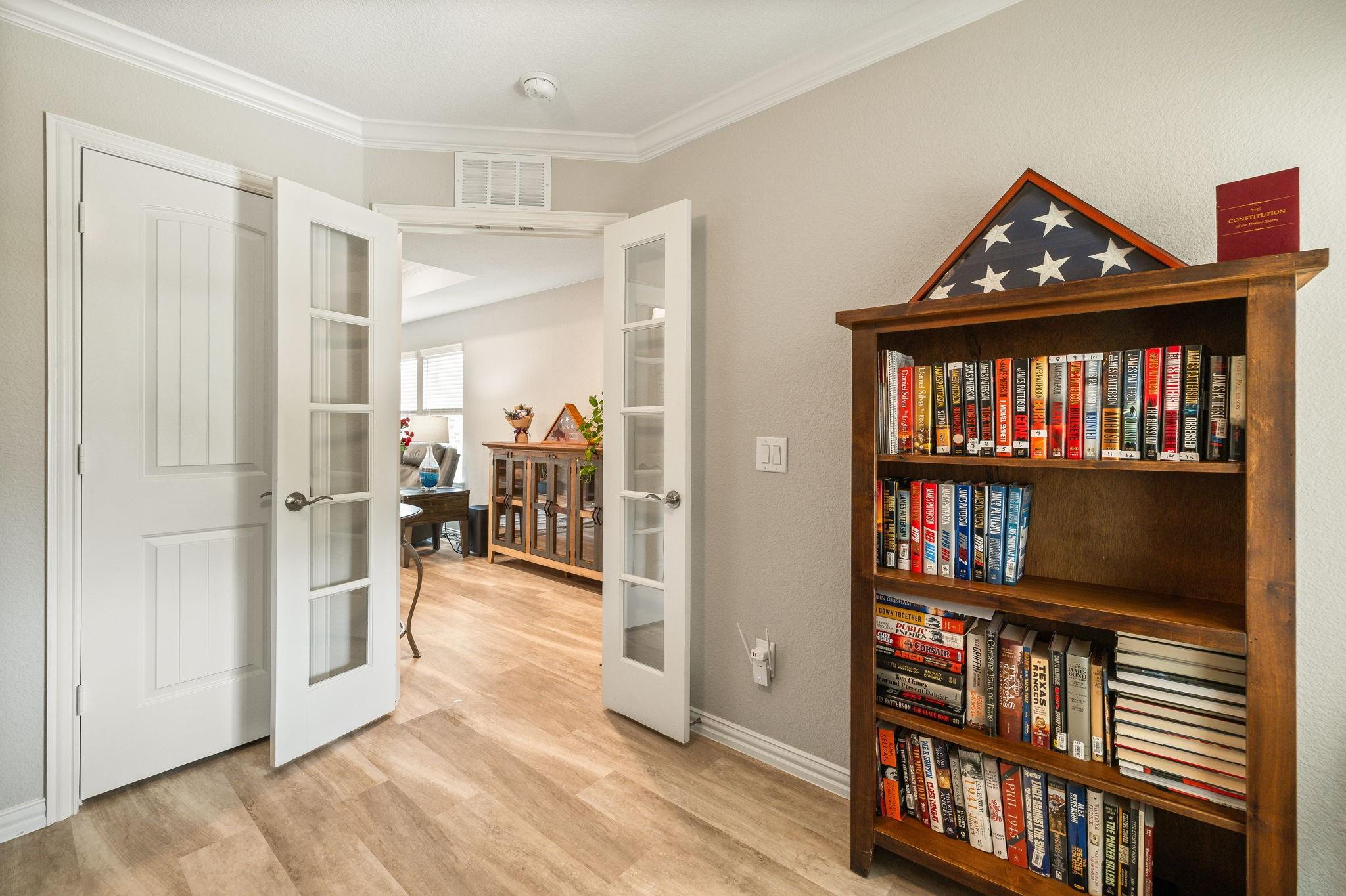 main property photo 7