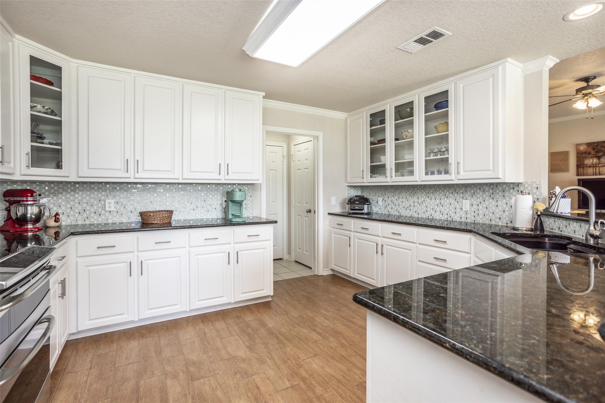 property viewer photo 15