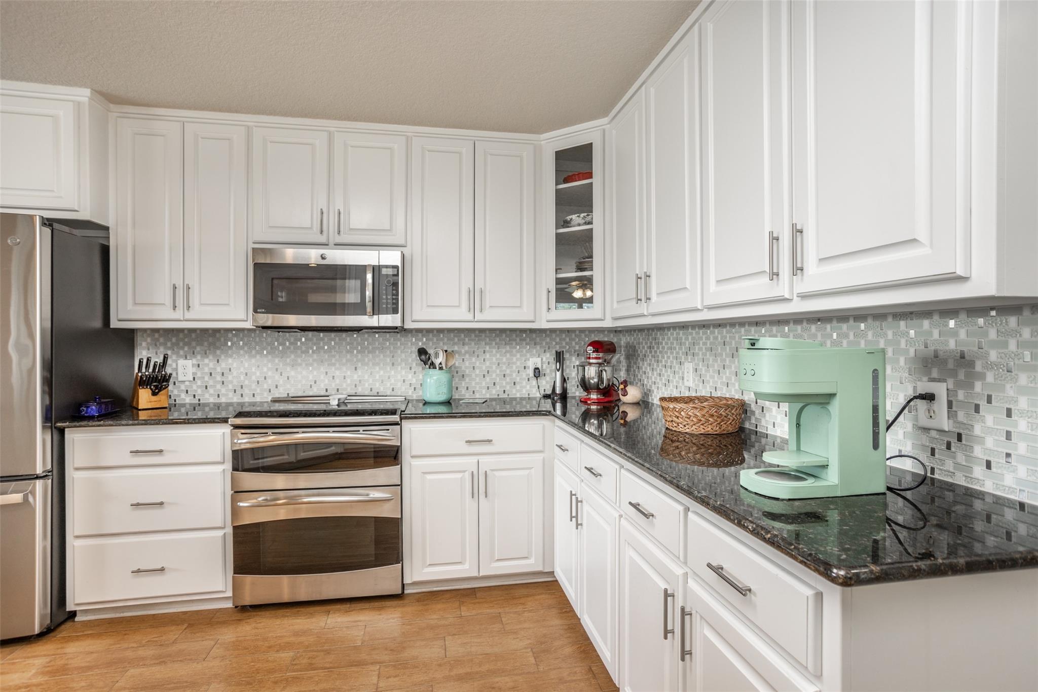 property viewer photo 18