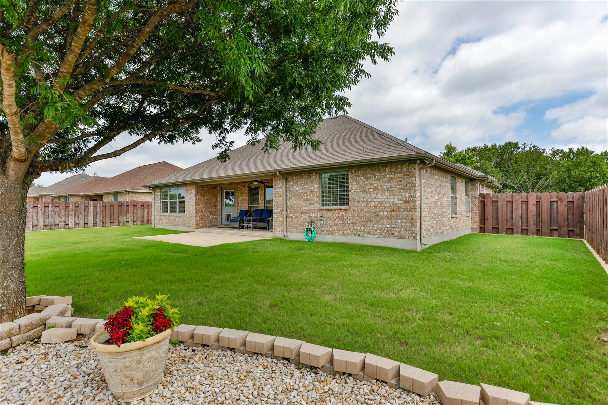 property viewer photo 38