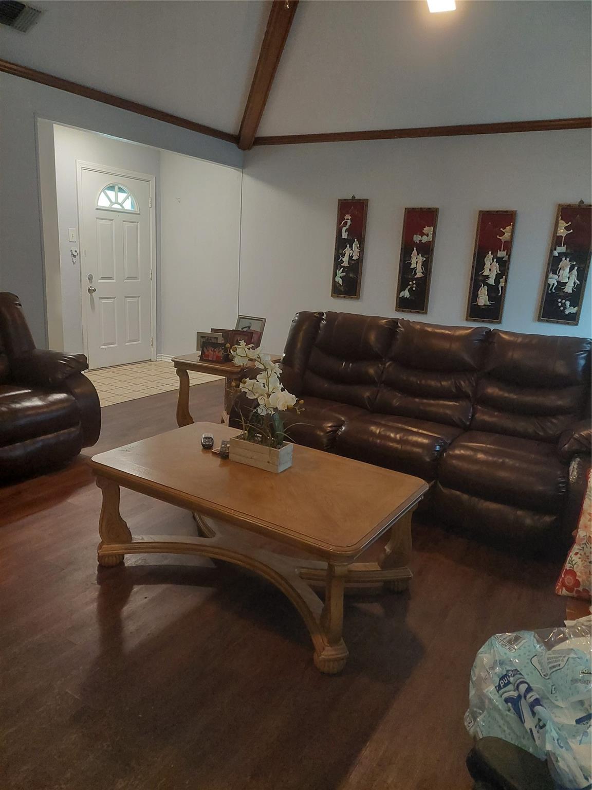 property viewer photo 6