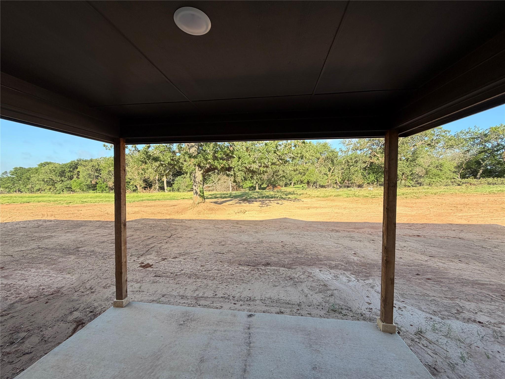 main property photo 13