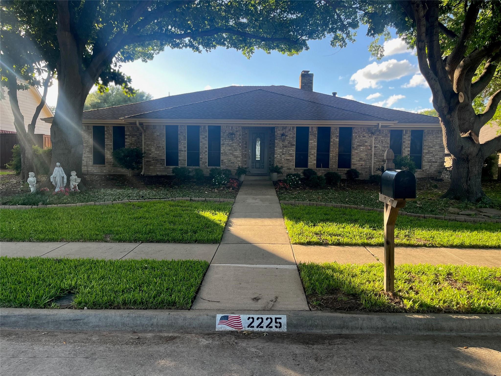 main property photo 2