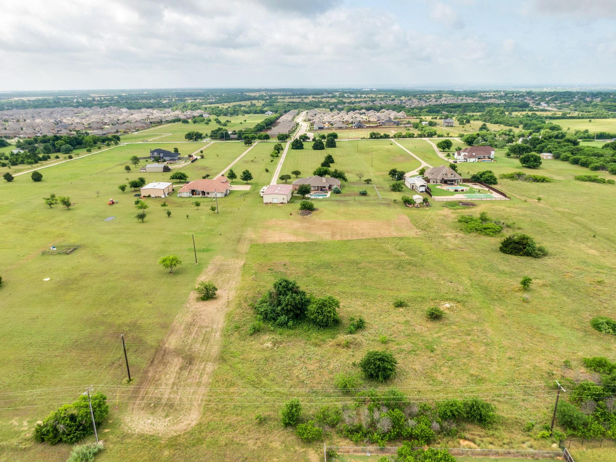 main property photo 37