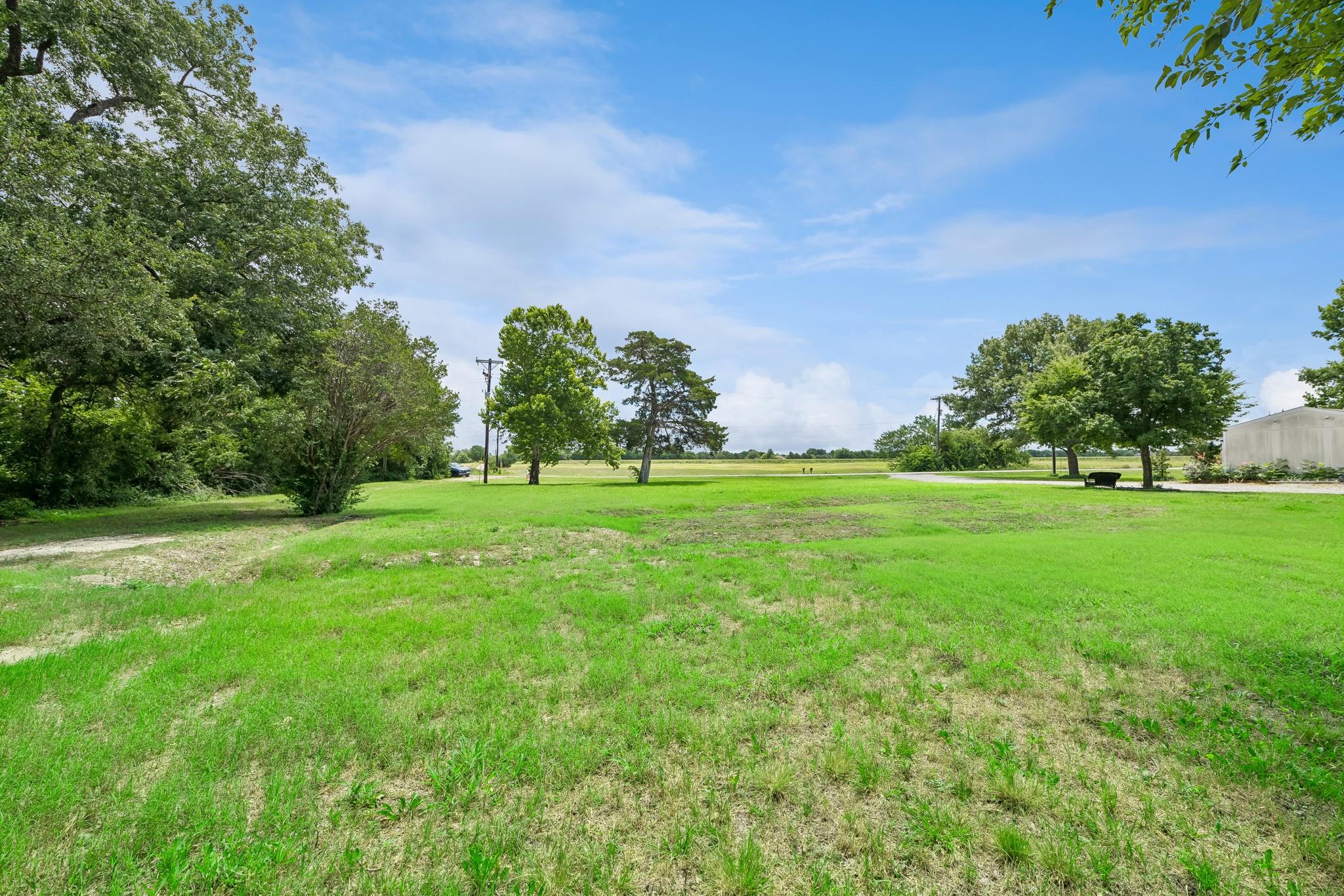 main property photo 15
