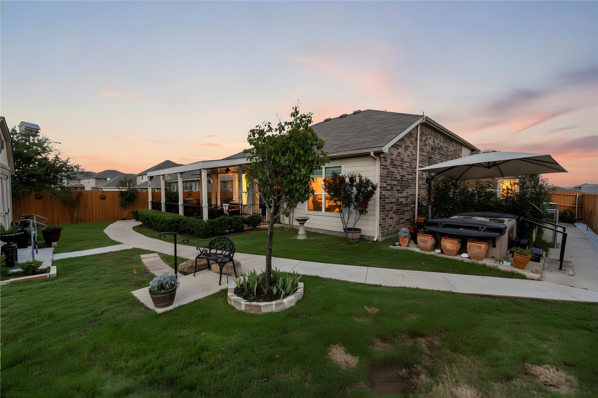 main property photo 5
