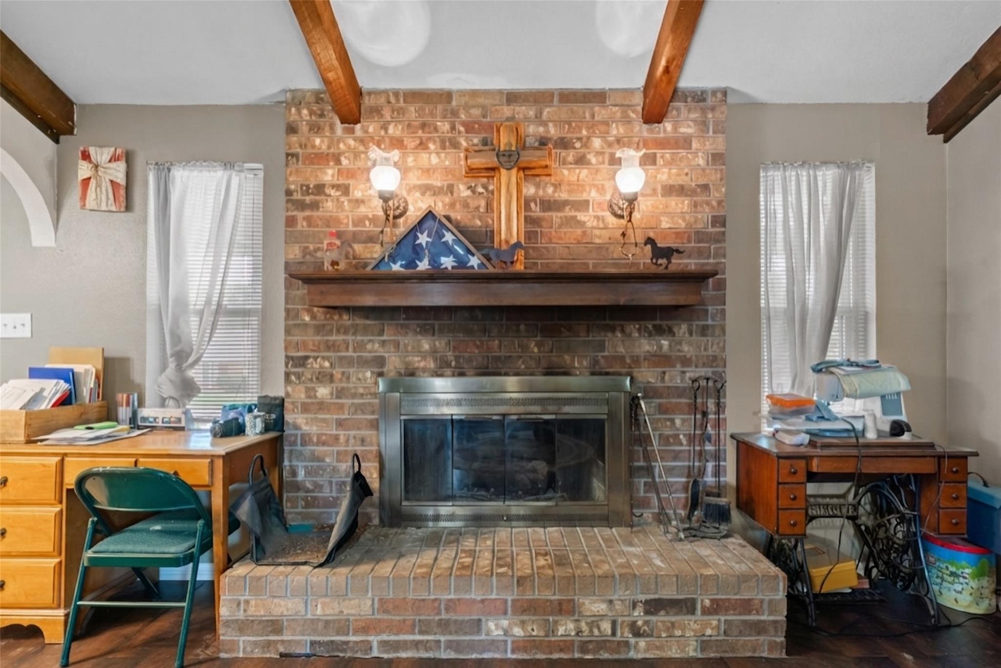 main property photo 6