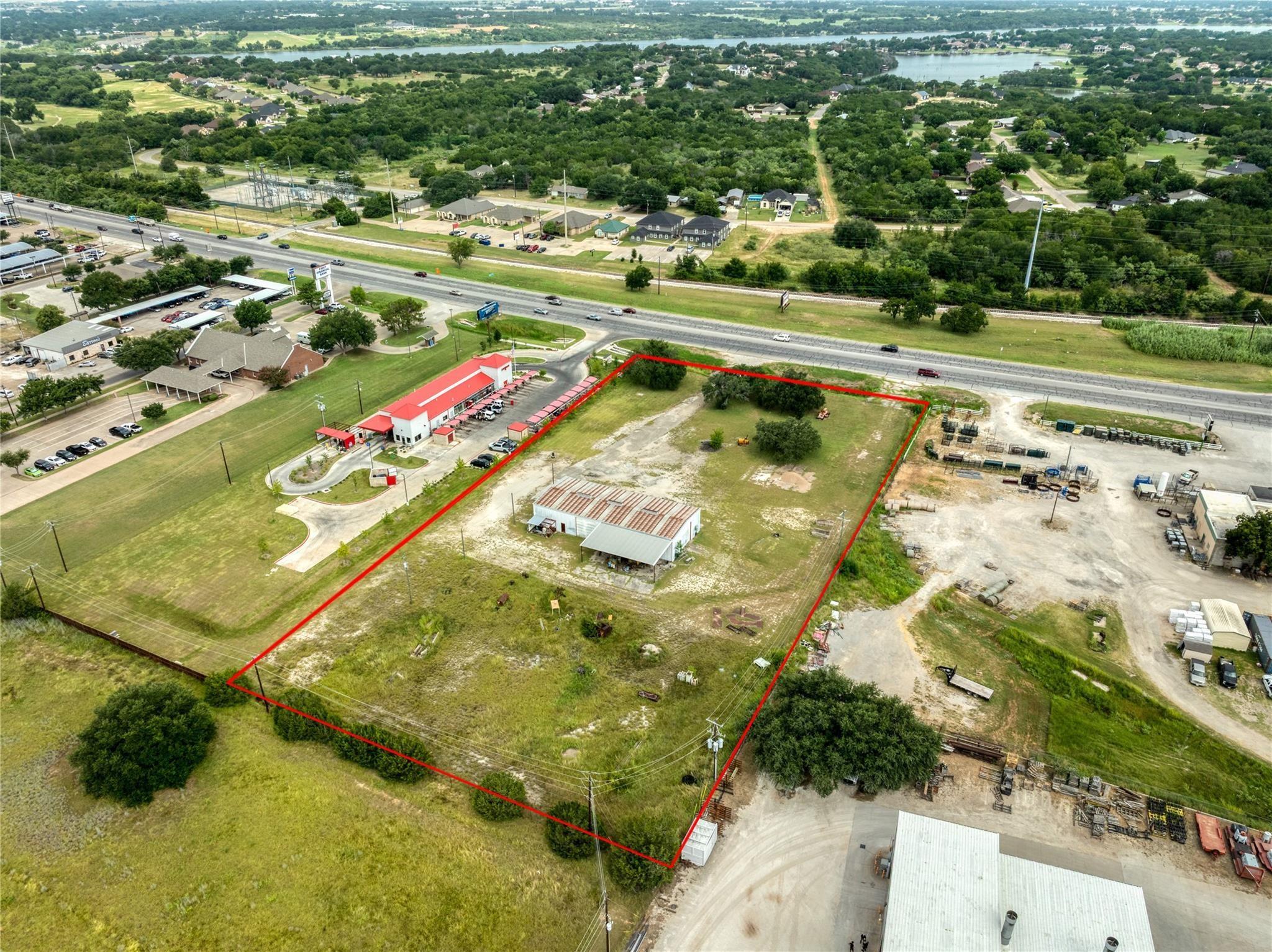 main property photo 6