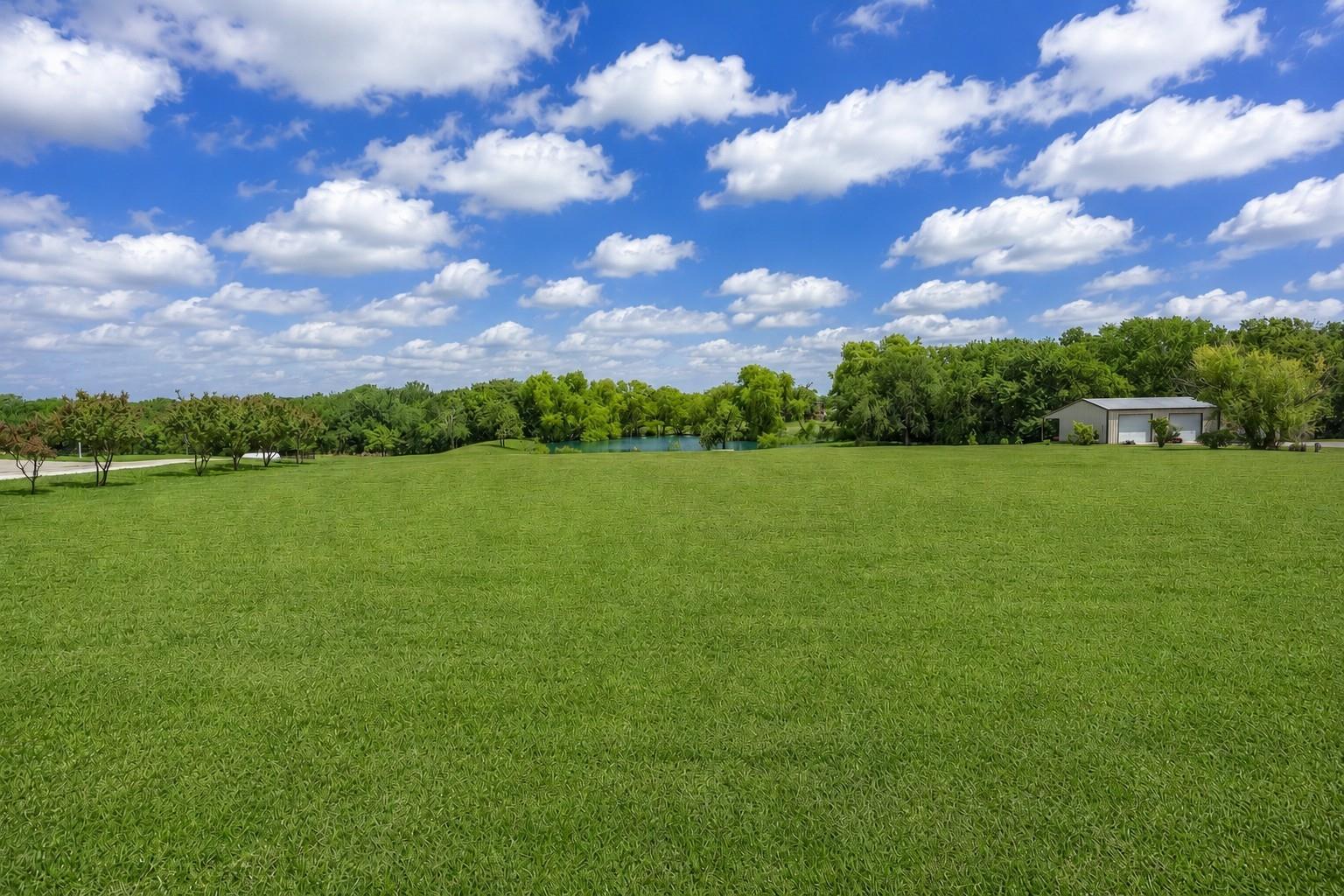 main property photo 8