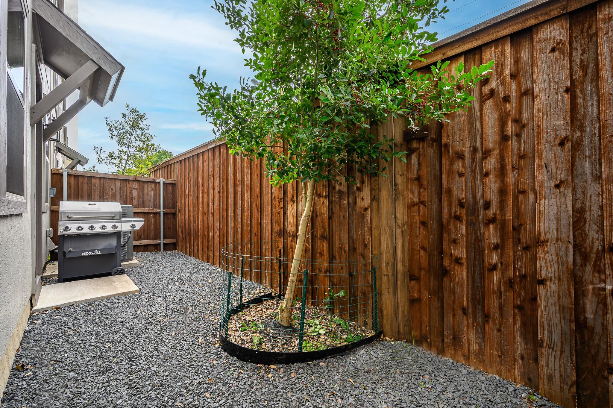 main property photo 21