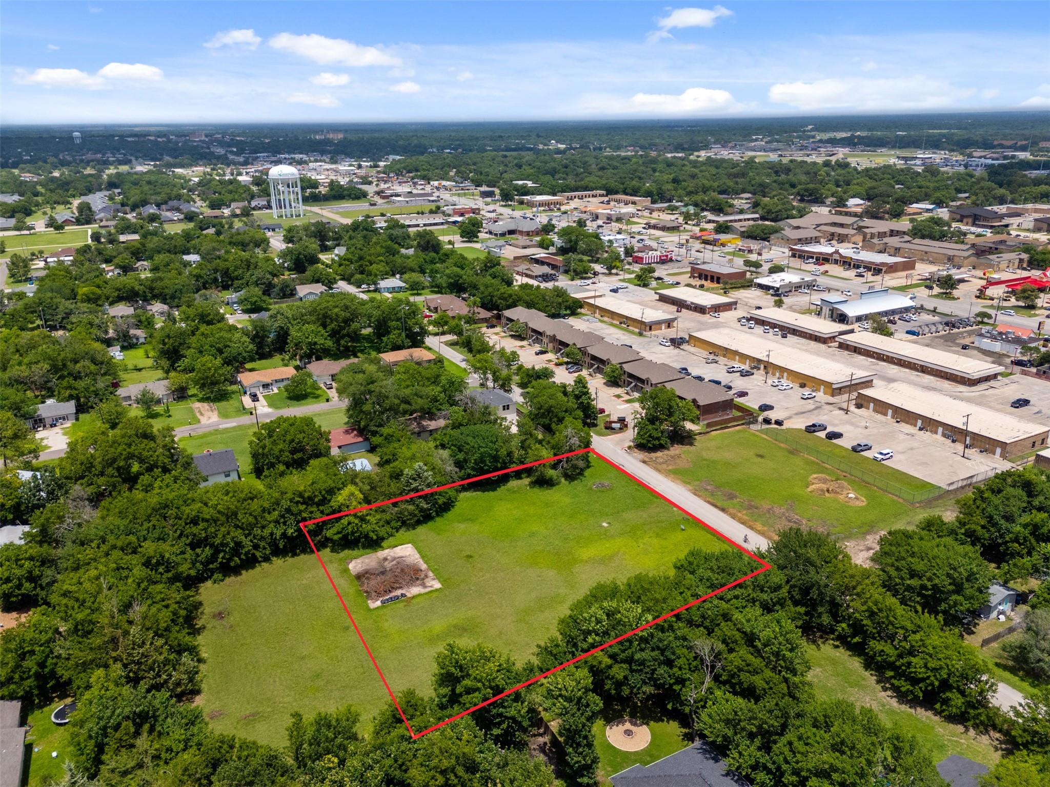 main property photo 4