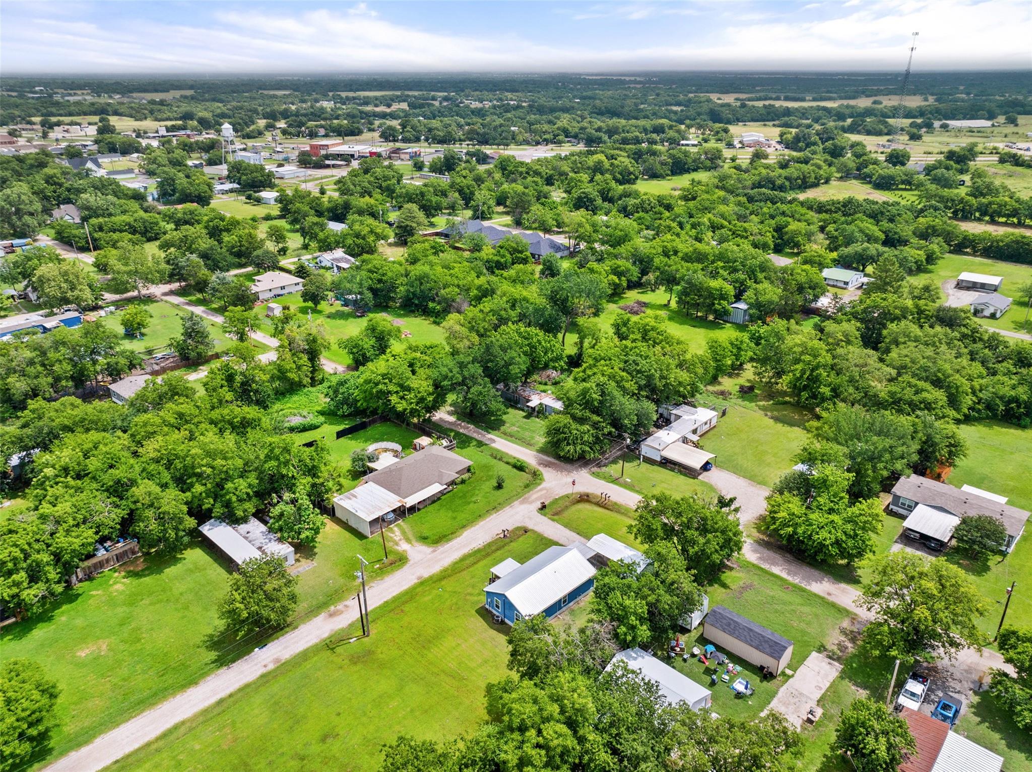 main property photo 34