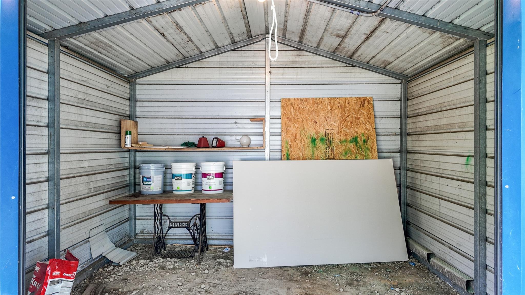 main property photo 37