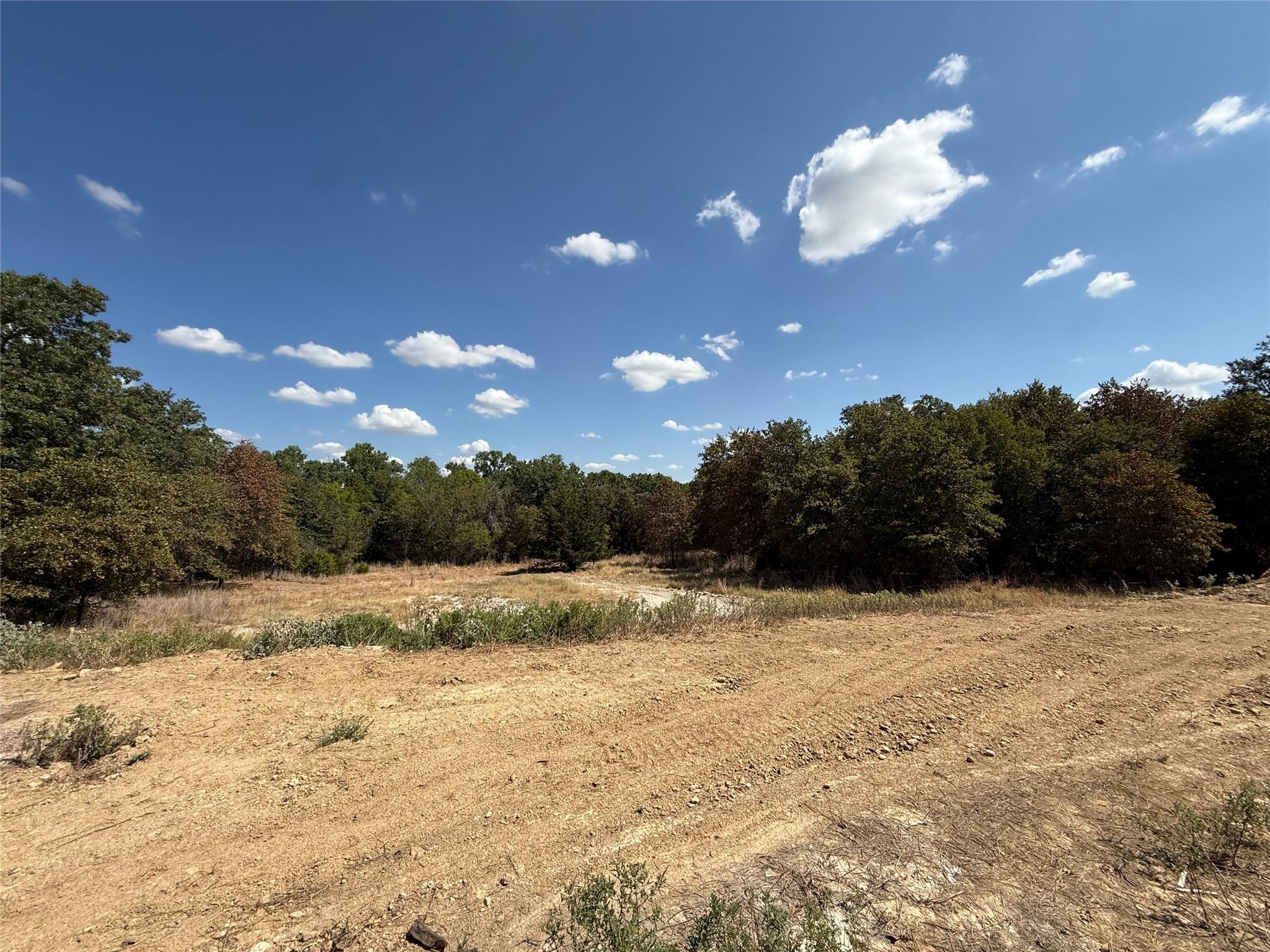 main property photo 25