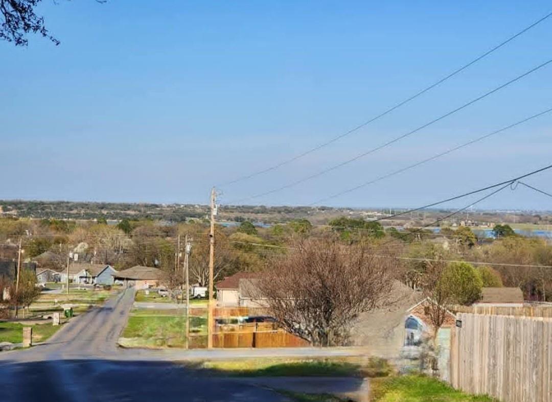 main property photo 16
