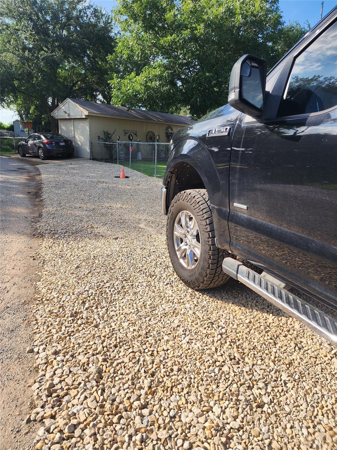 main property photo 31