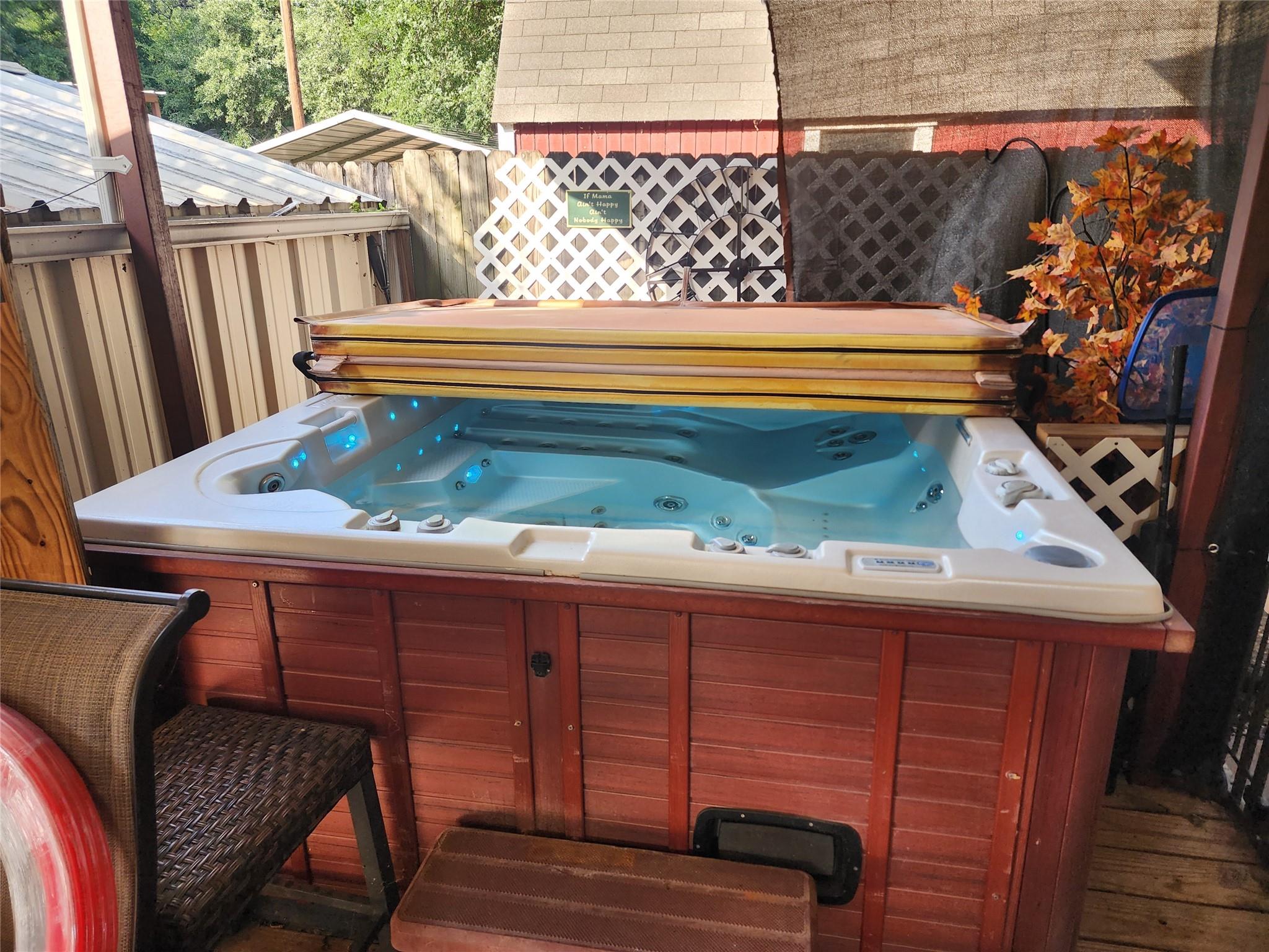 main property photo 7