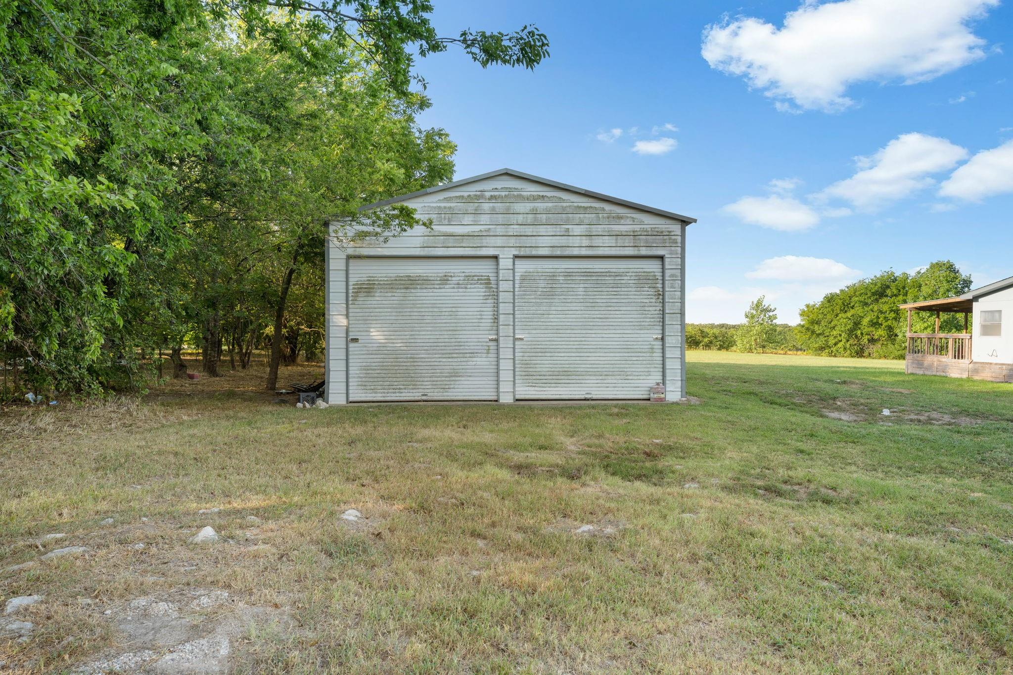 main property photo 7