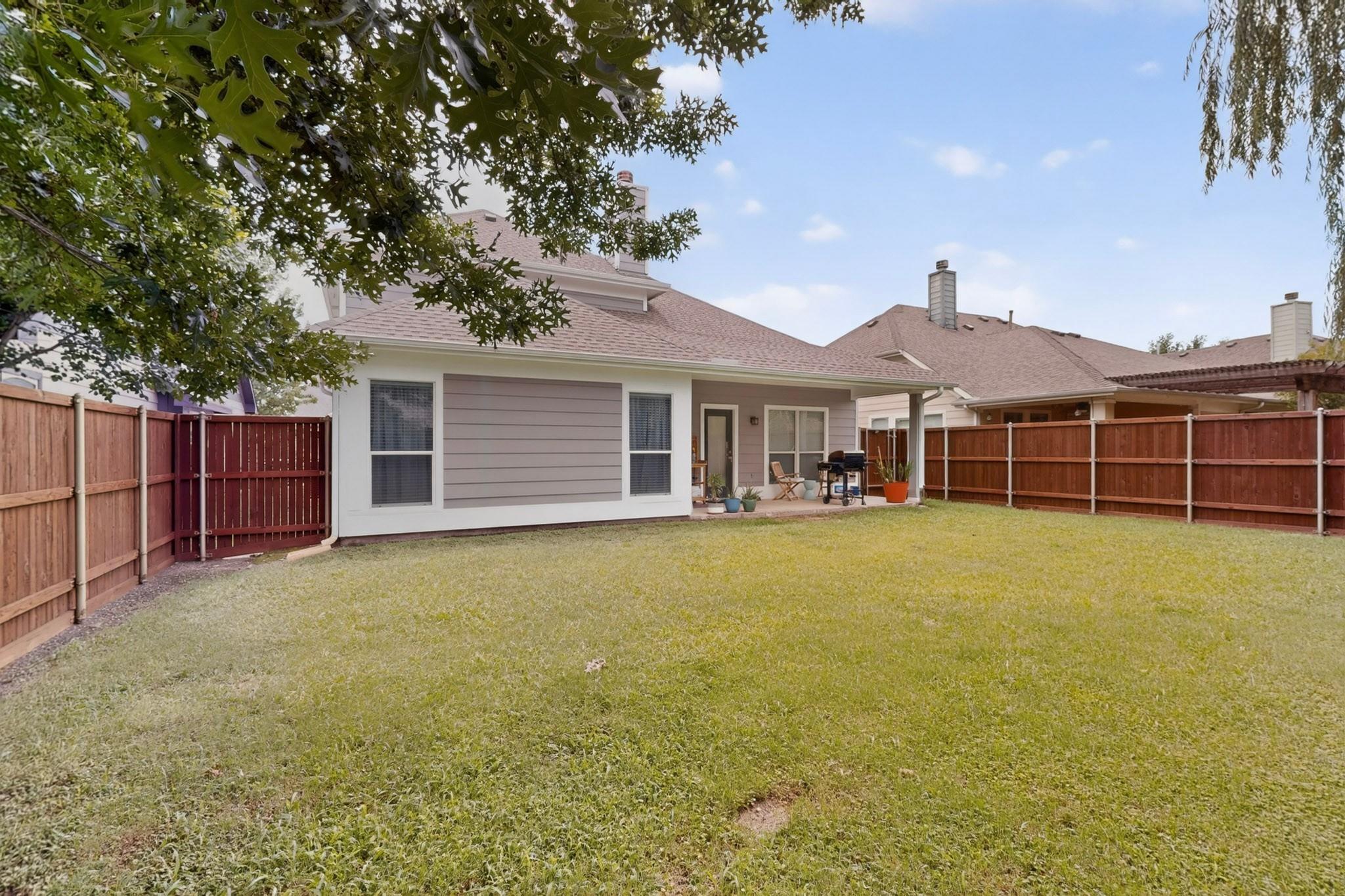 main property photo 27
