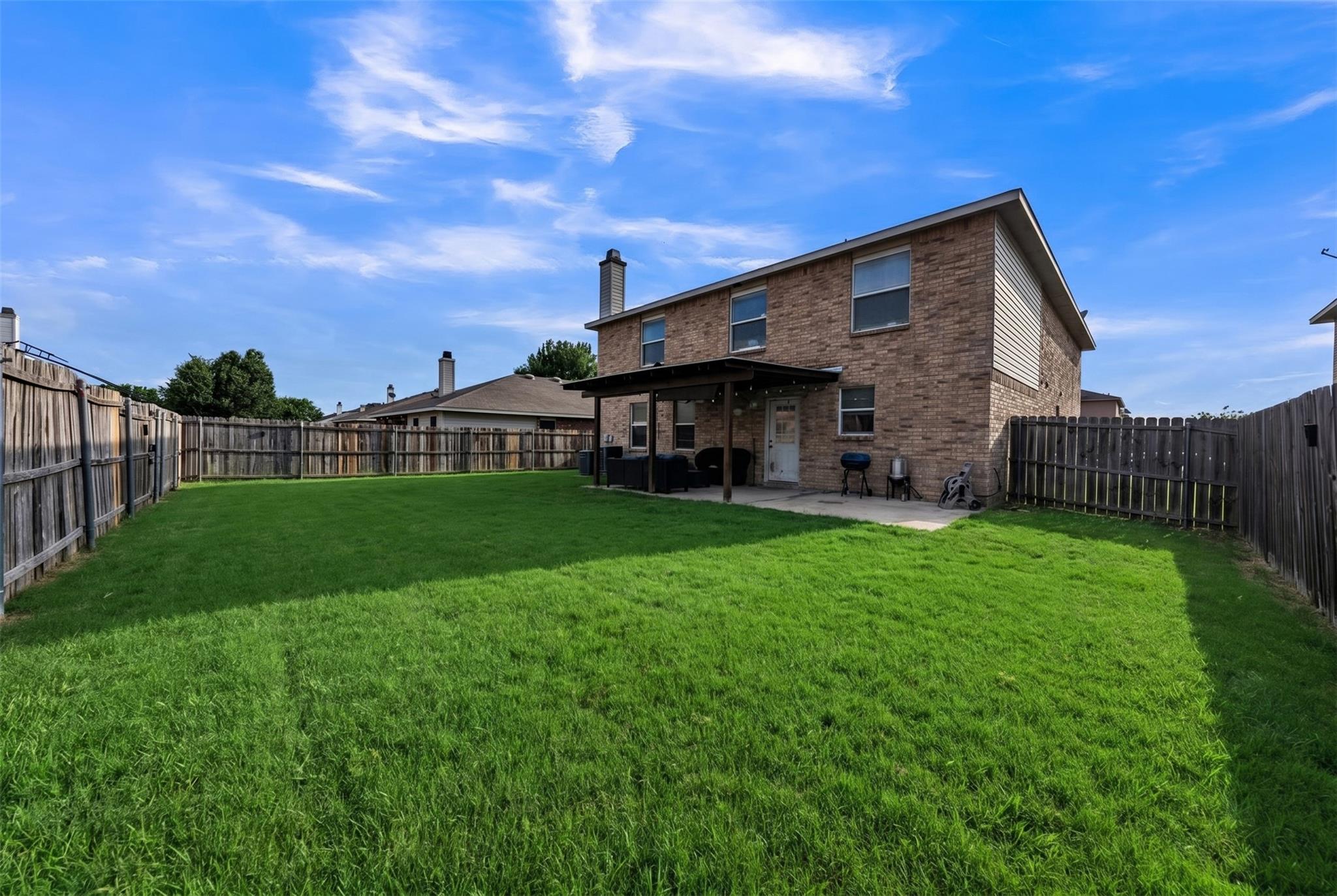 main property photo 24