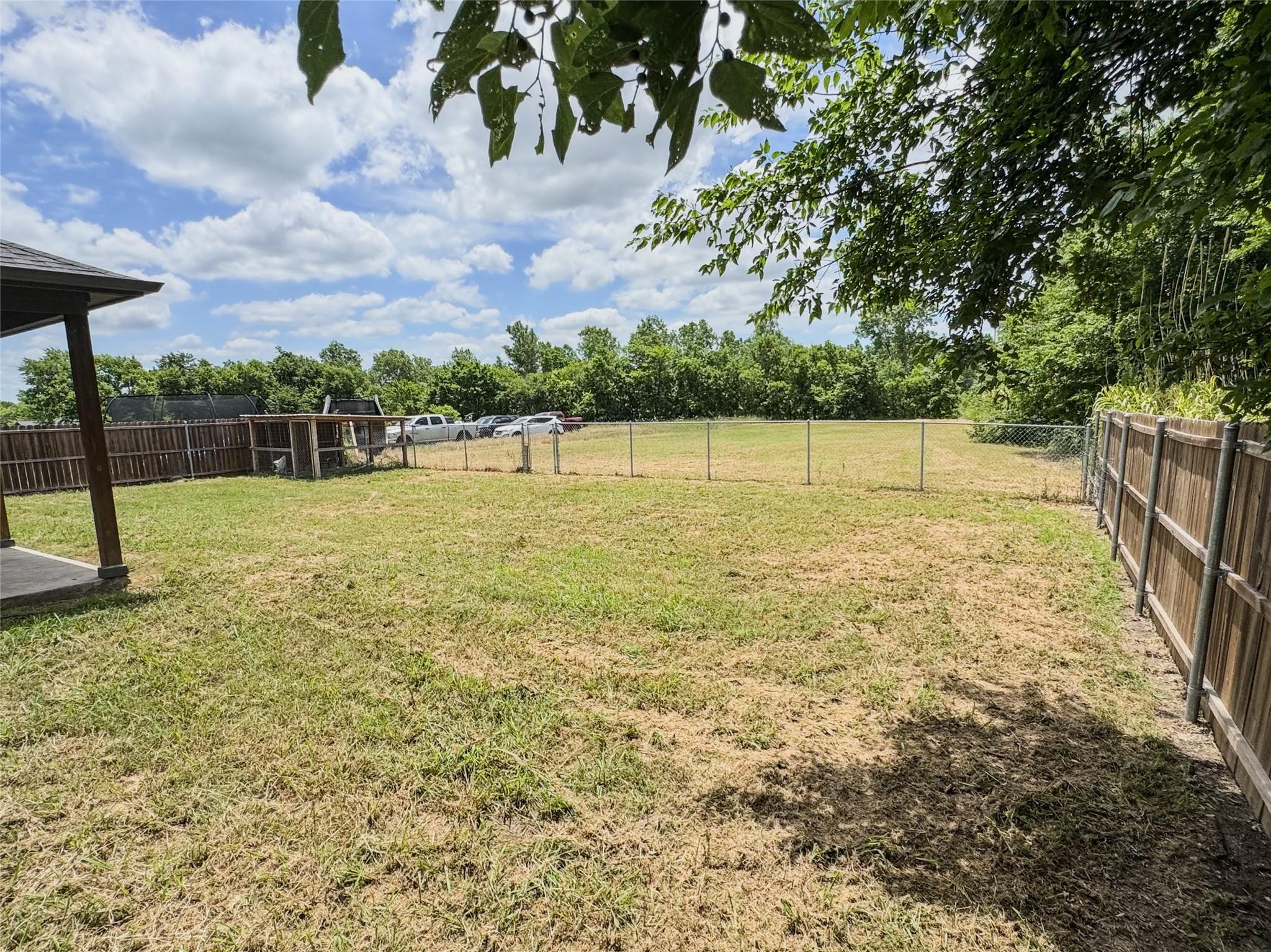 main property photo 24