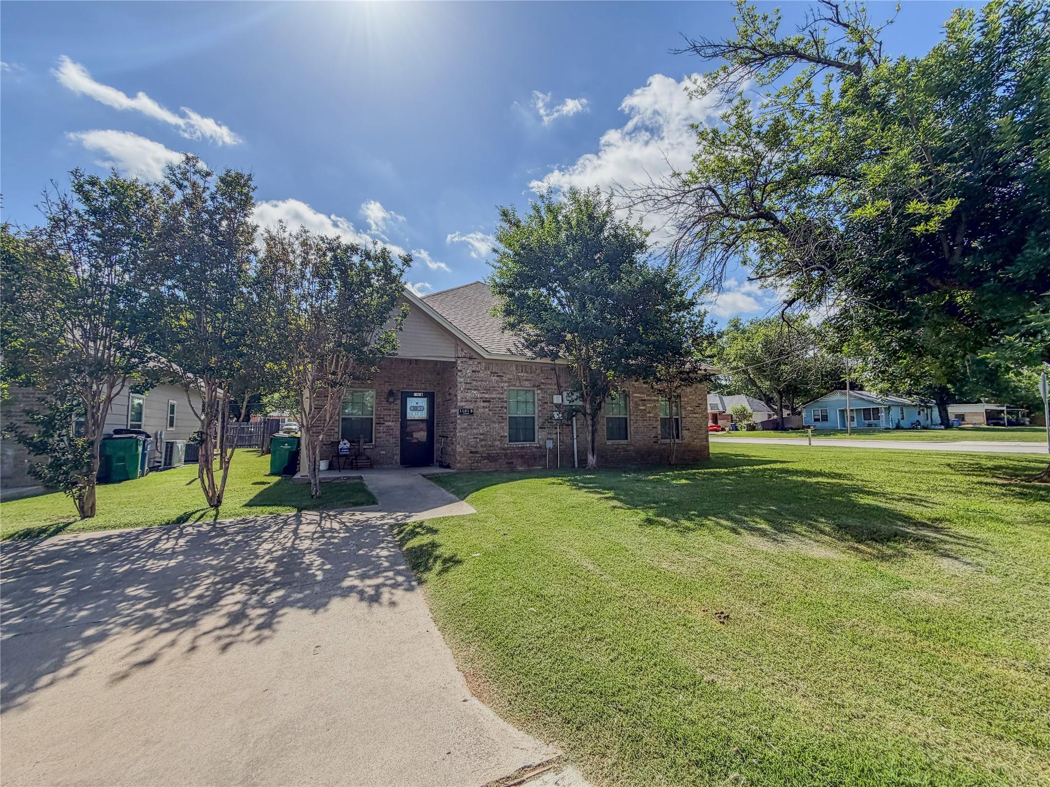 main property photo 1