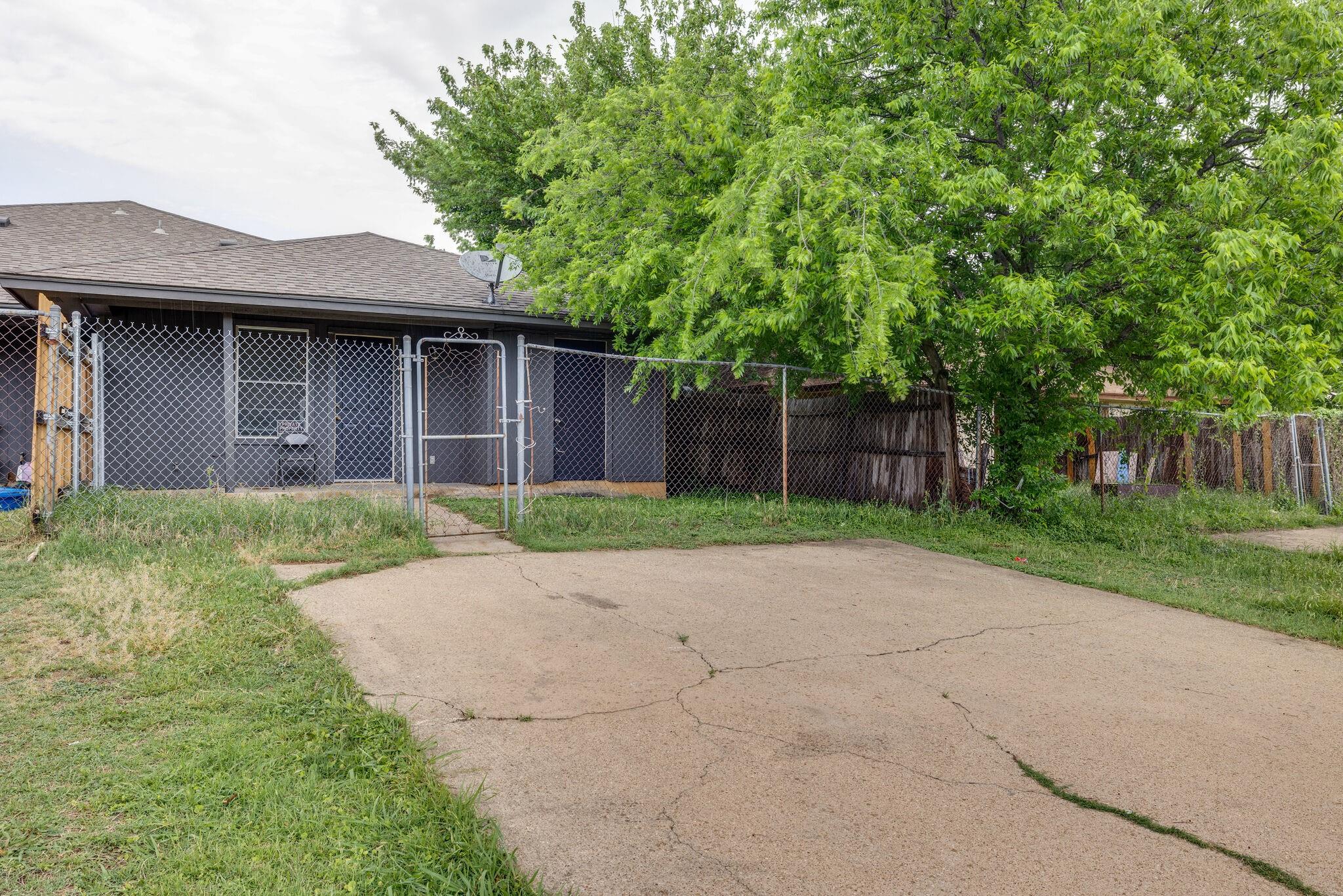 main property photo 26