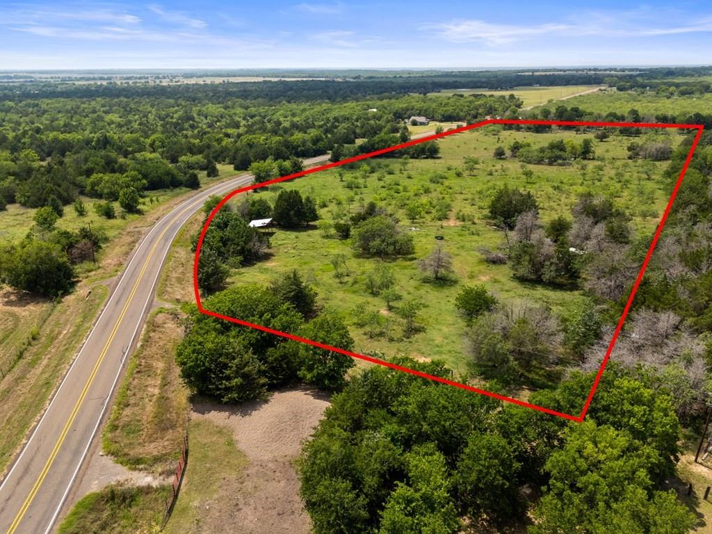main property photo 9