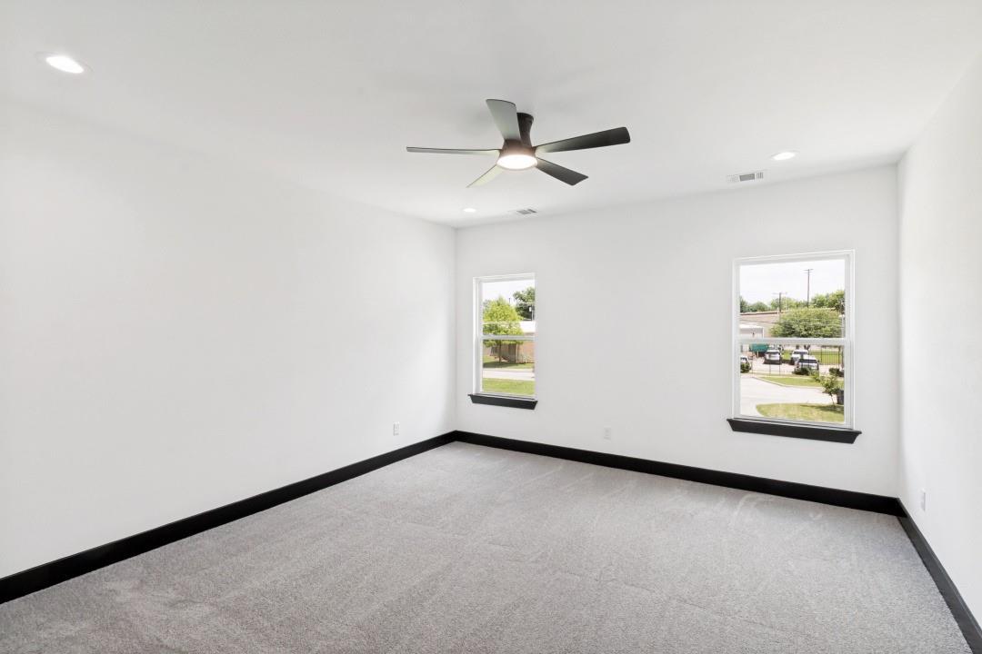 property viewer photo 14