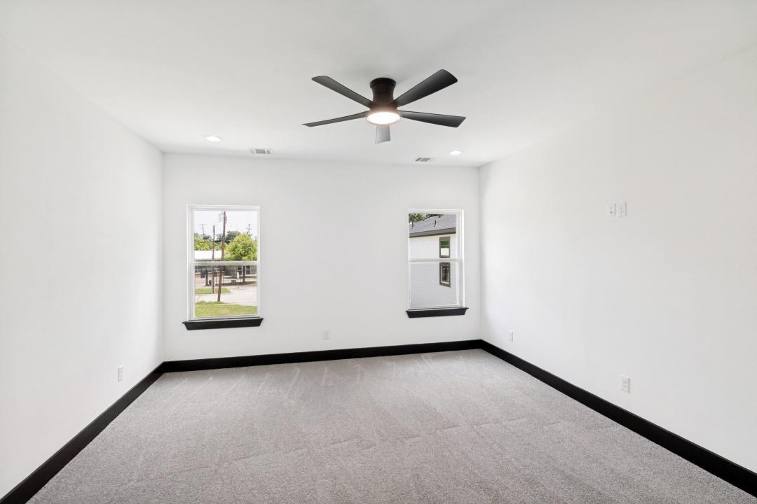 property viewer photo 15