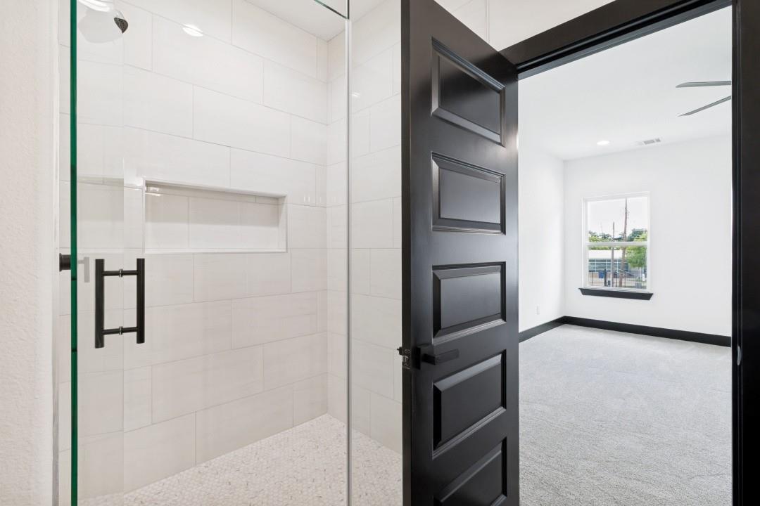 property viewer photo 21