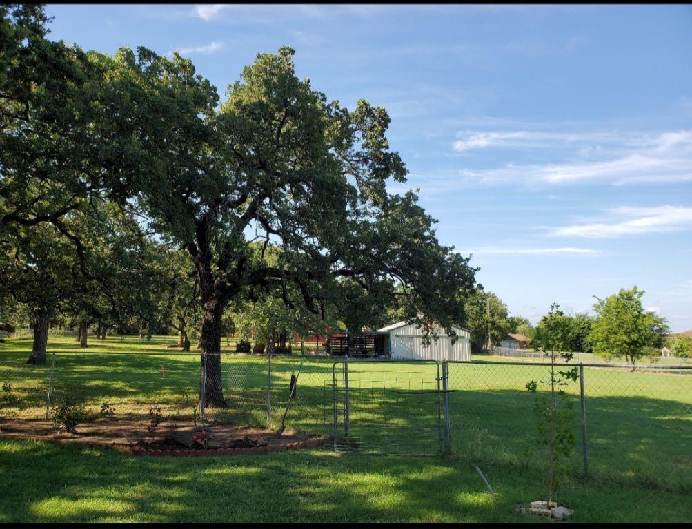 main property photo 31
