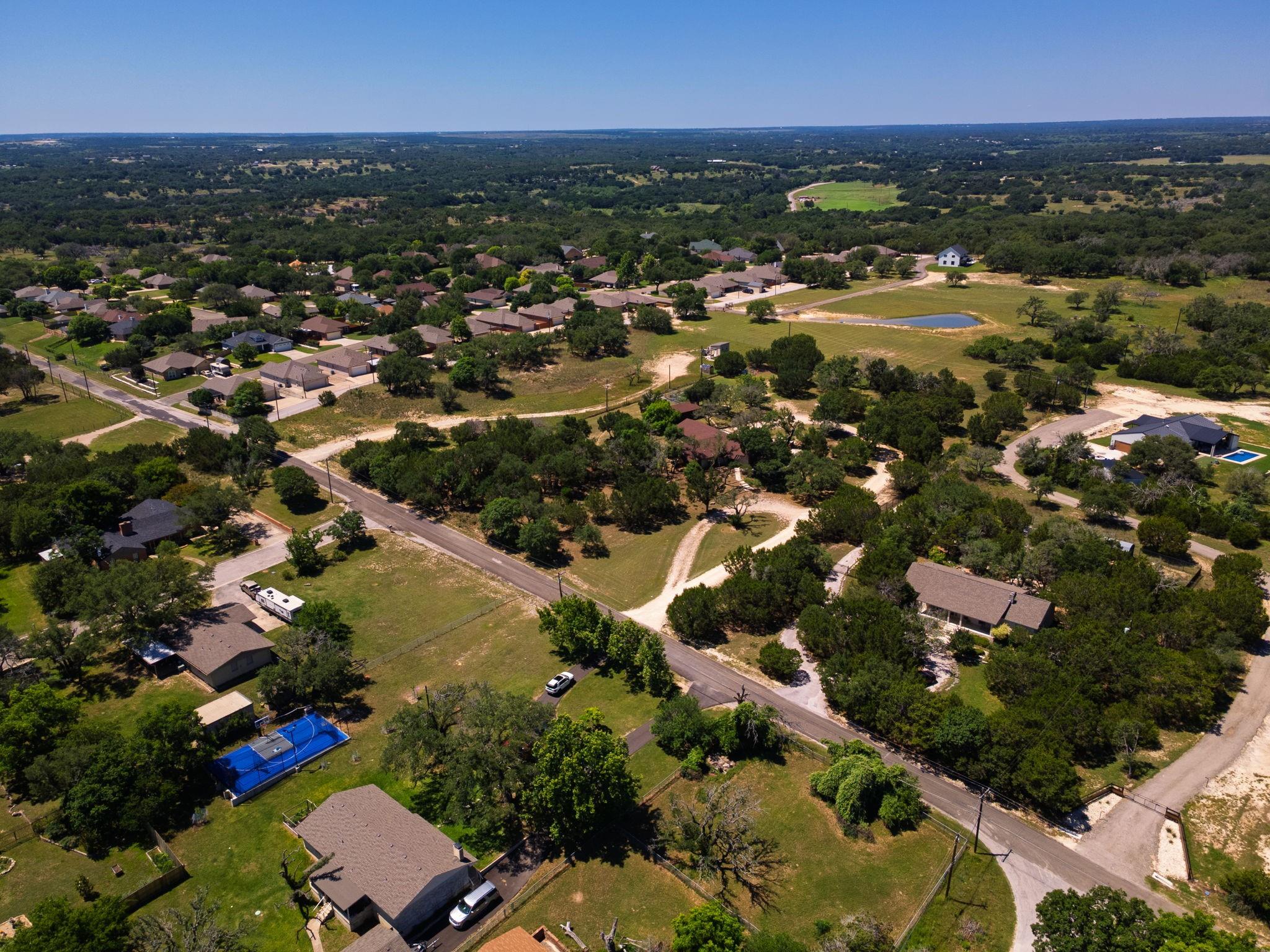 main property photo 3