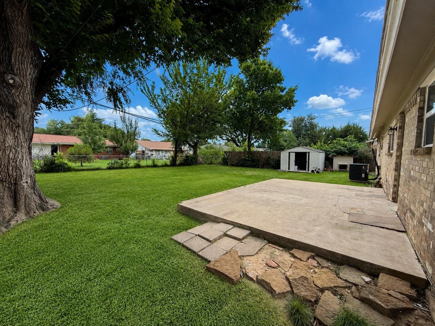 main property photo 29