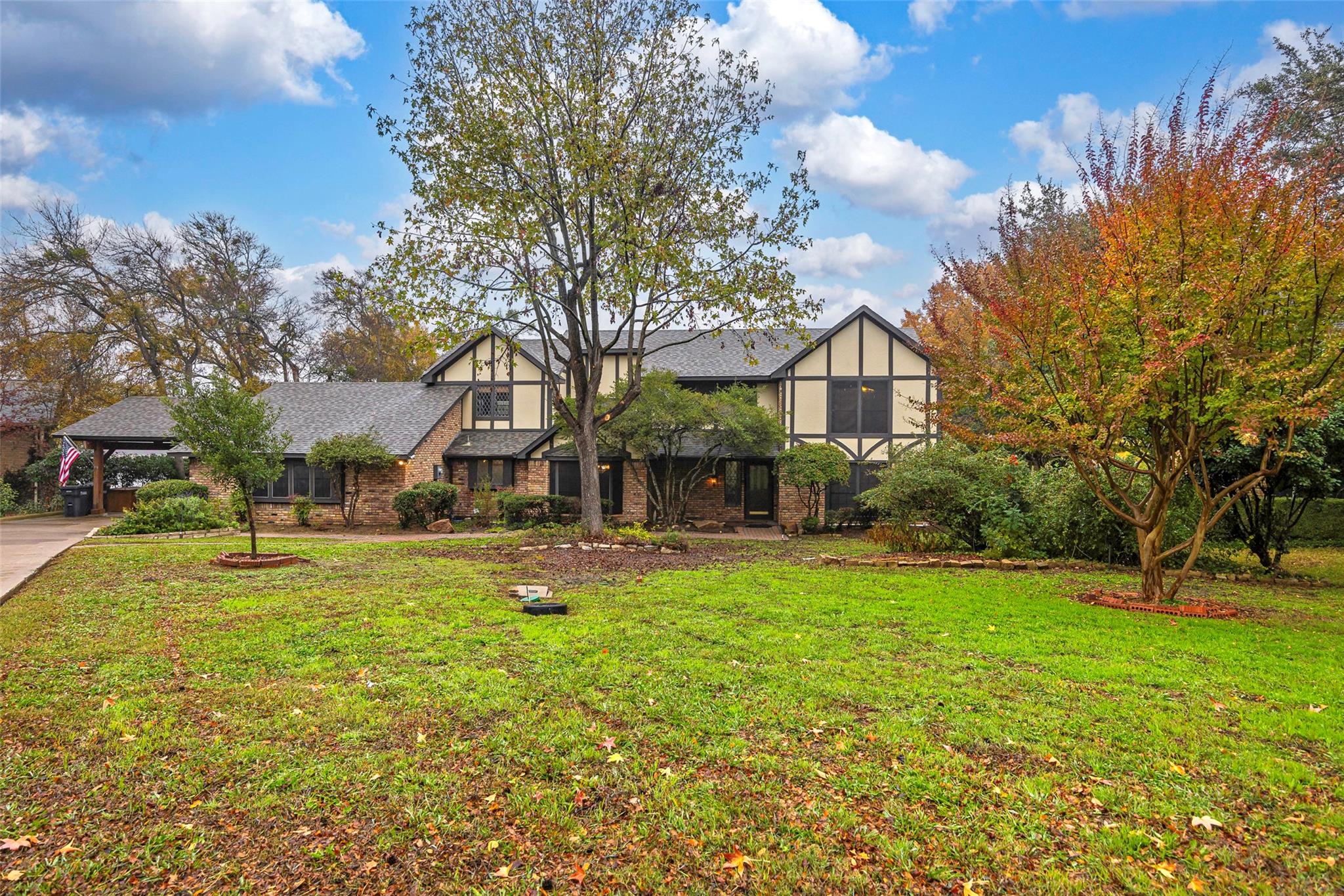 main property photo 10