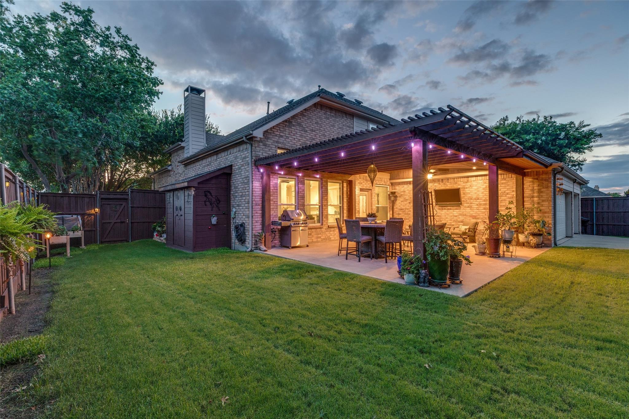 main property photo 33