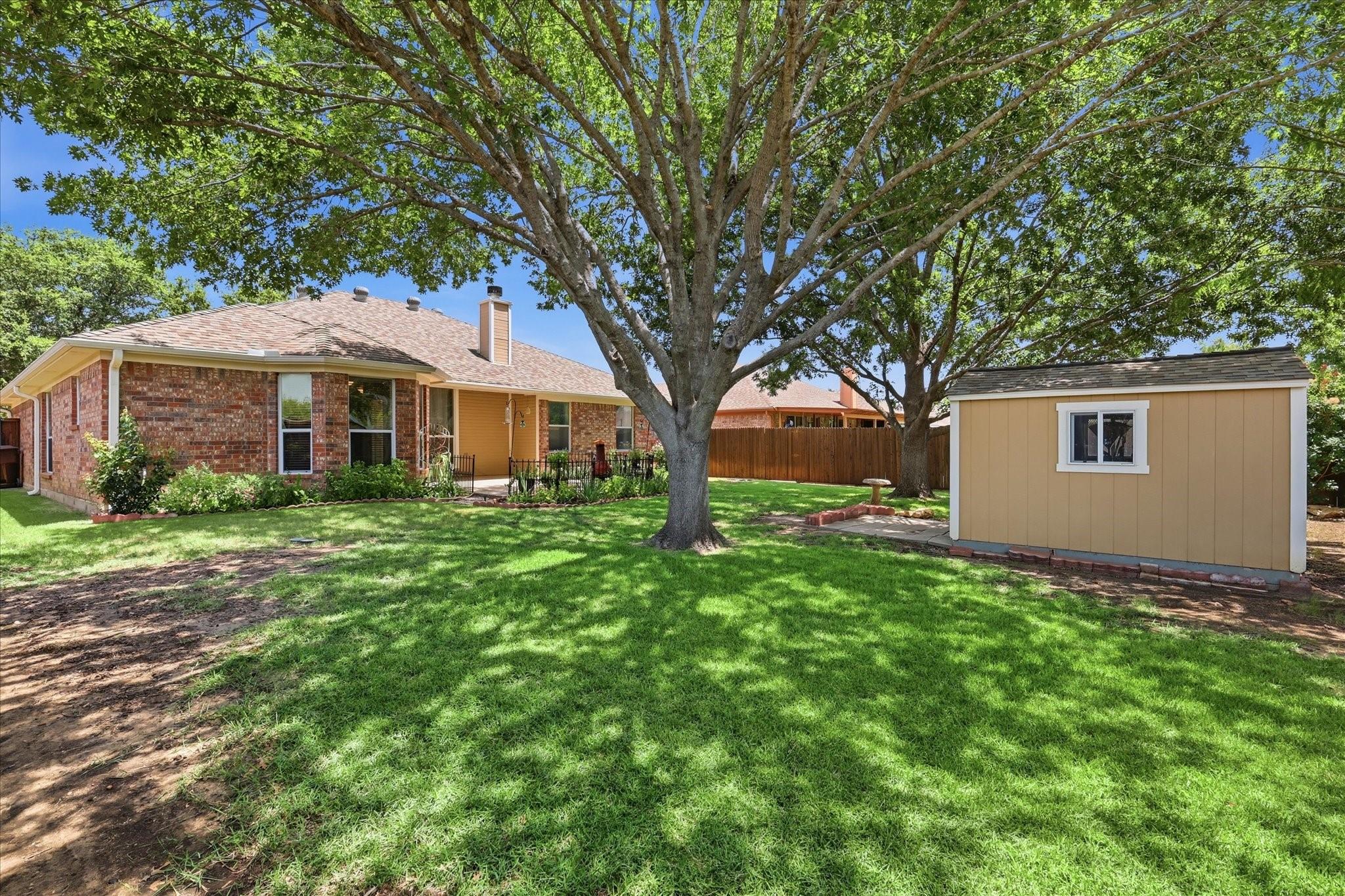 main property photo 34
