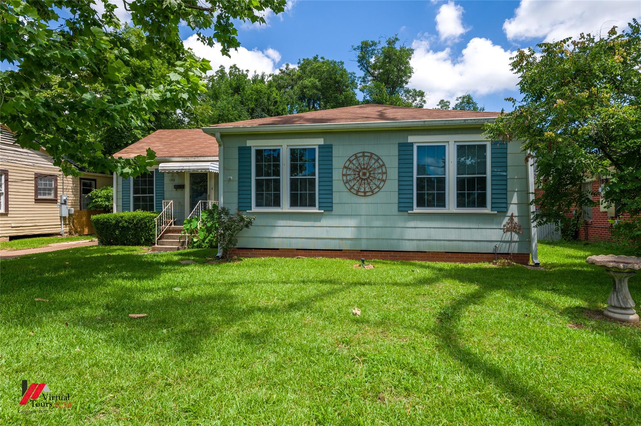 main property photo 20