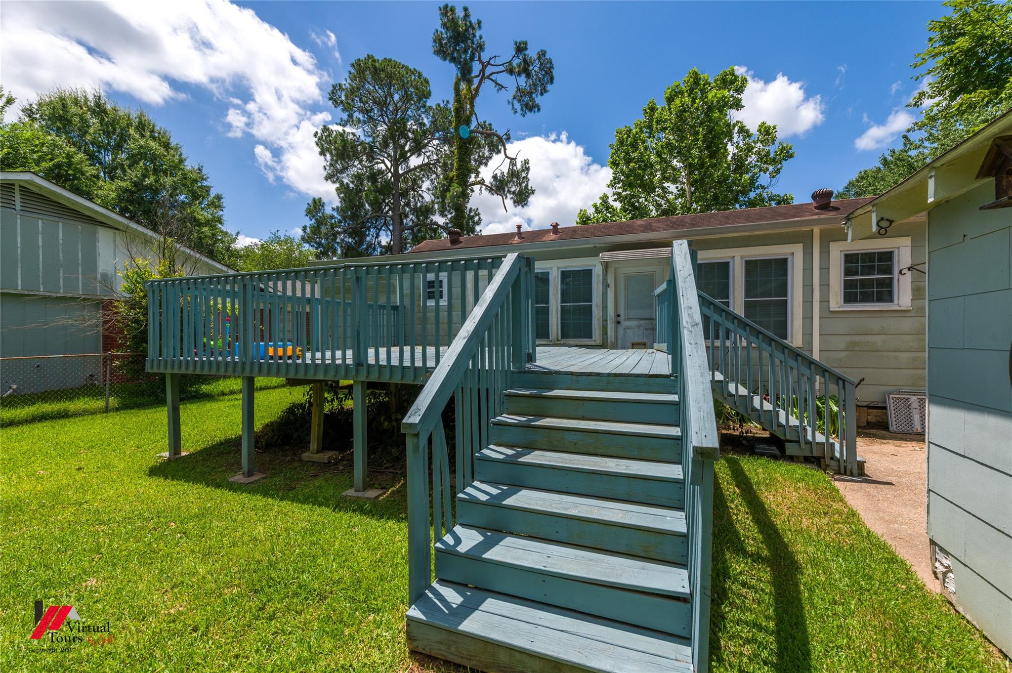 main property photo 25