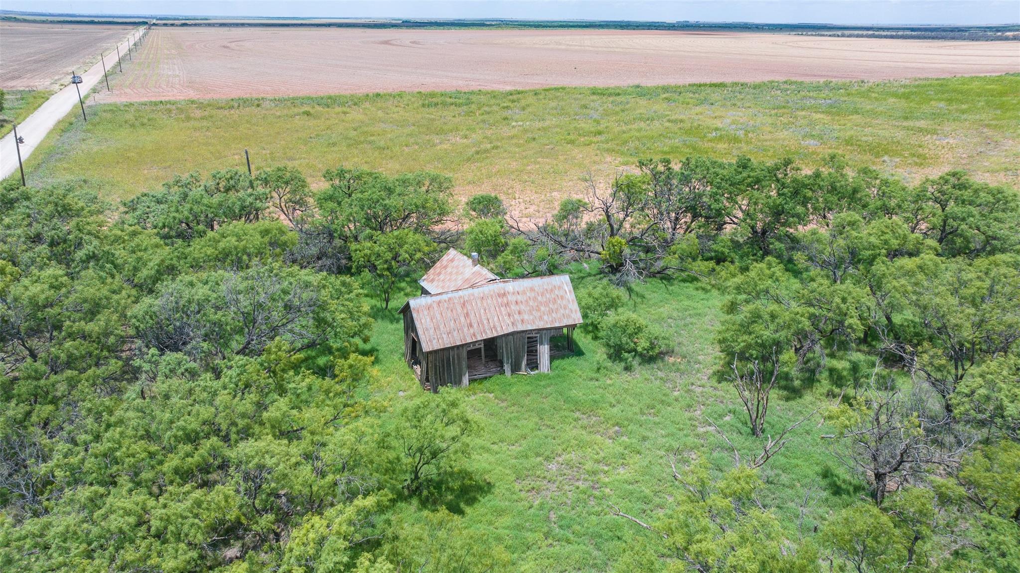 main property photo 22