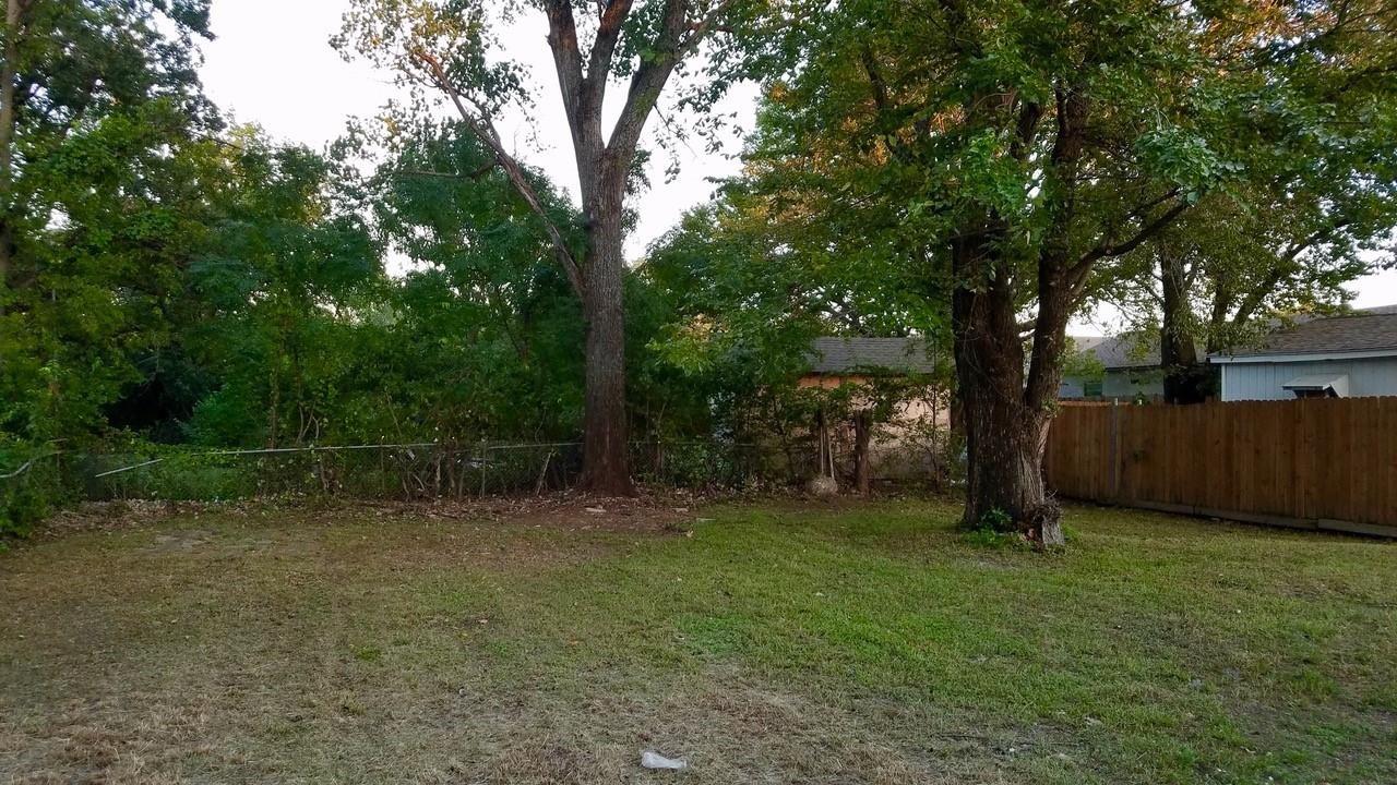 main property photo 9