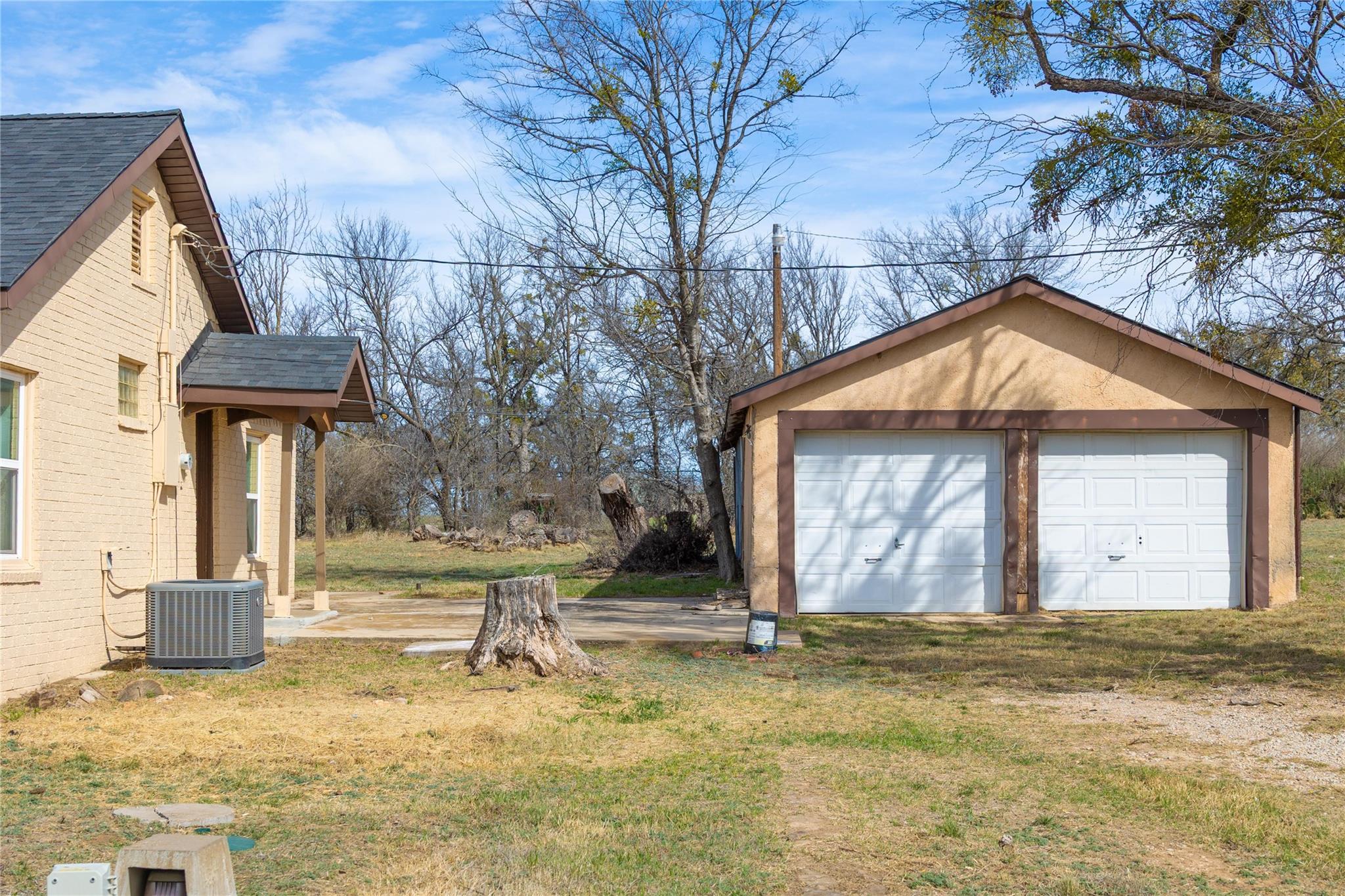 main property photo 26