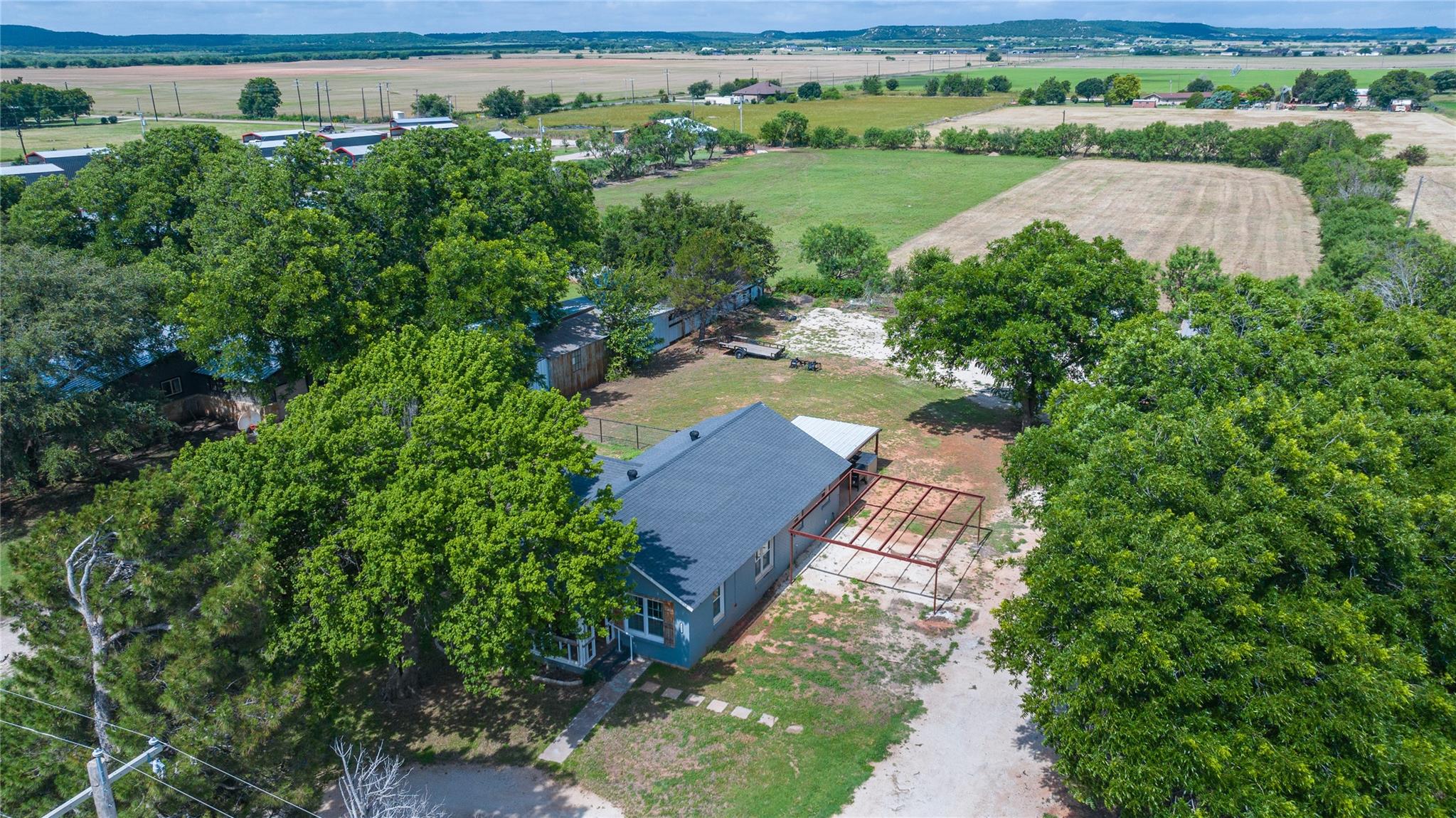 main property photo 21