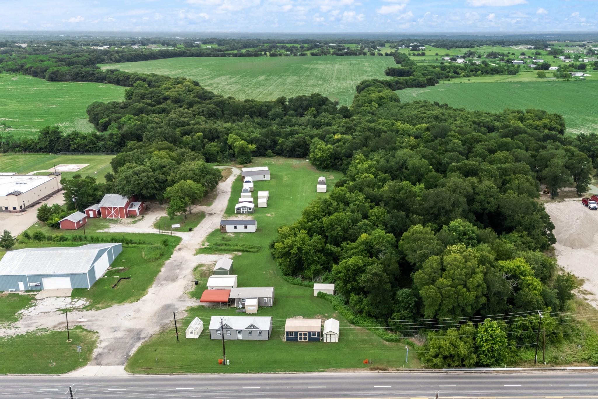 main property photo 5