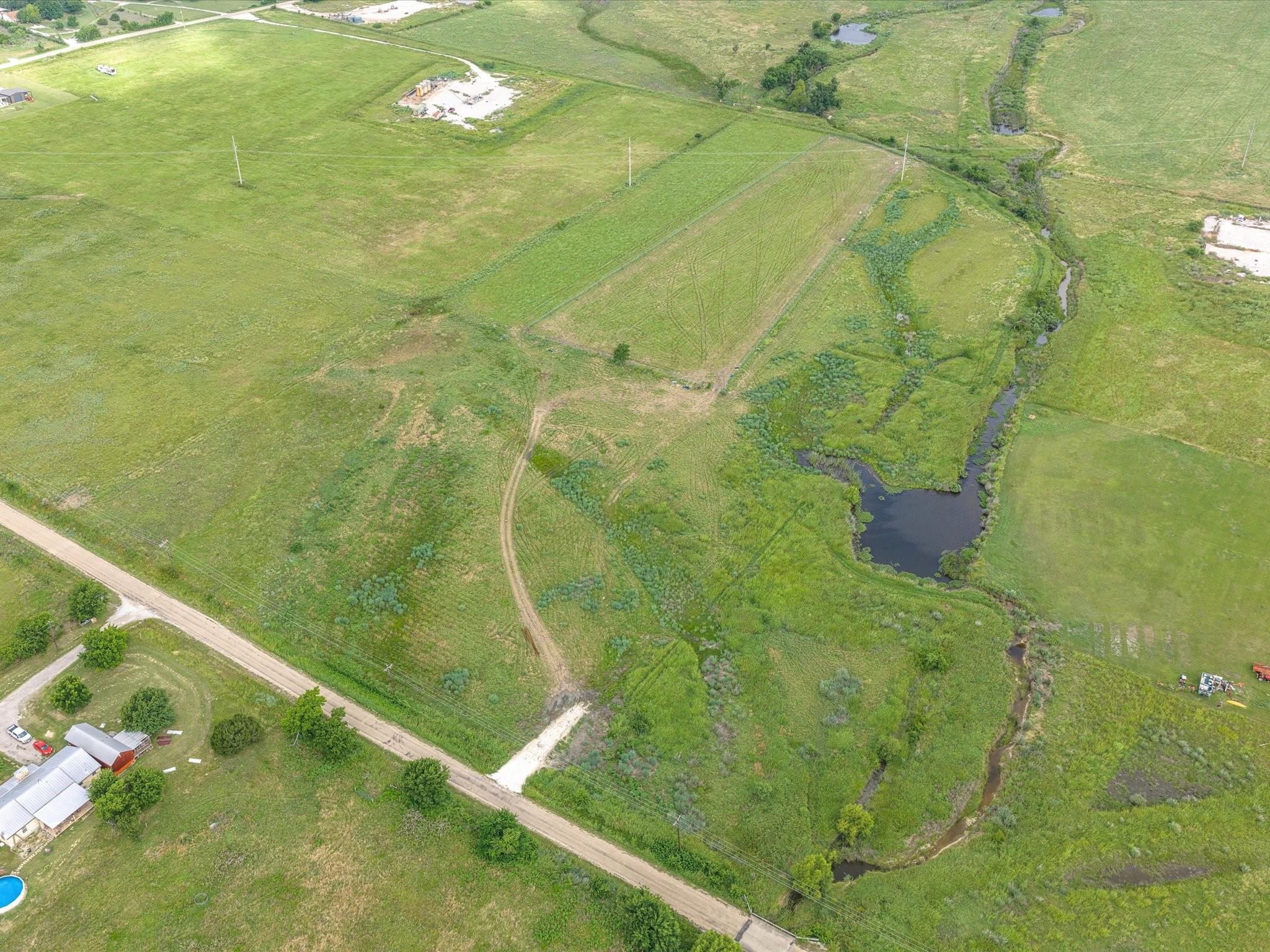 main property photo 15