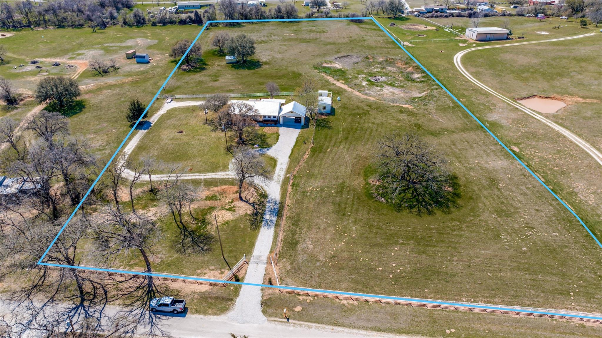 main property photo 17