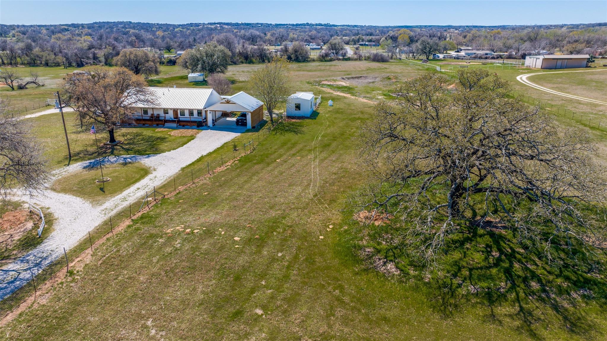 main property photo 19