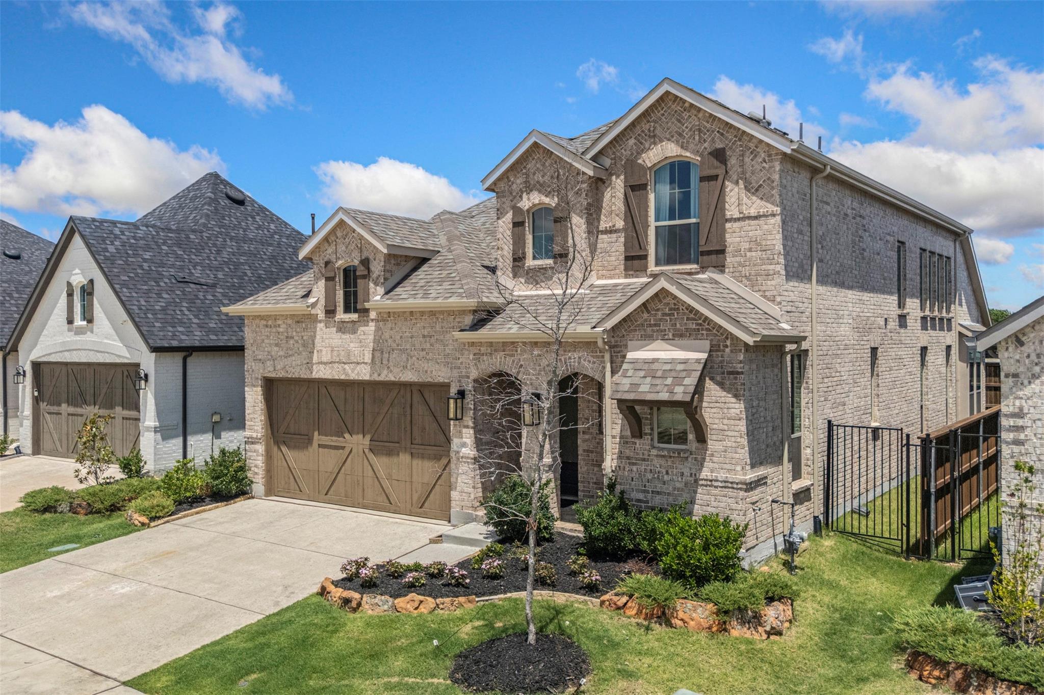 main property photo 33