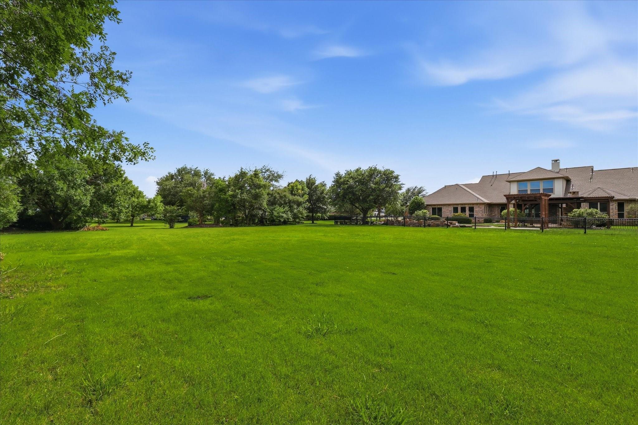 main property photo 38